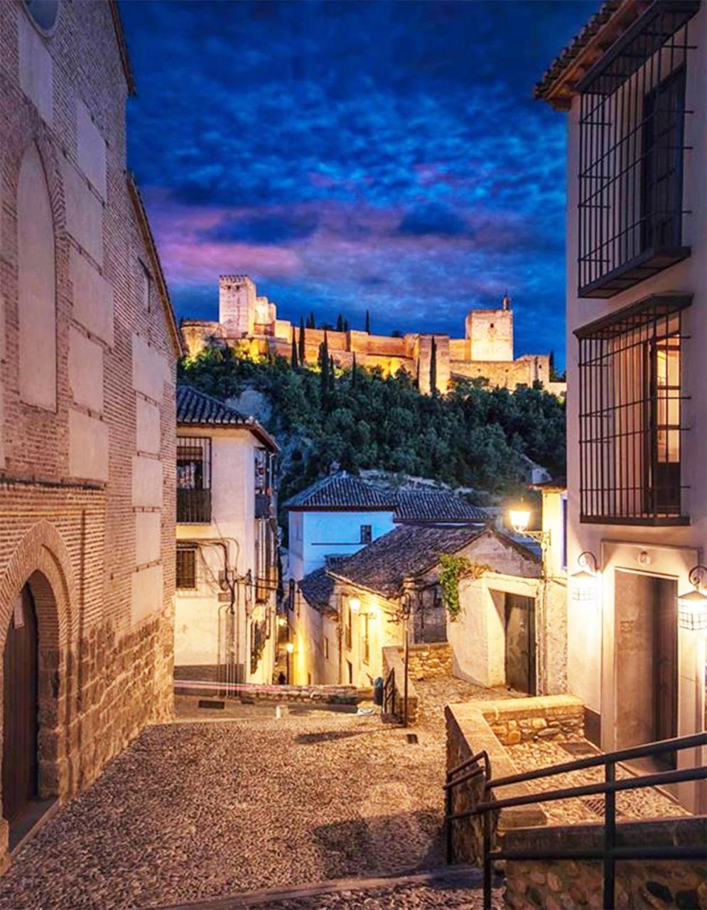Apartasuite Centro Historico Atico Tranquilo Y Luminoso En El Corazon De غرناطة المظهر الخارجي الصورة